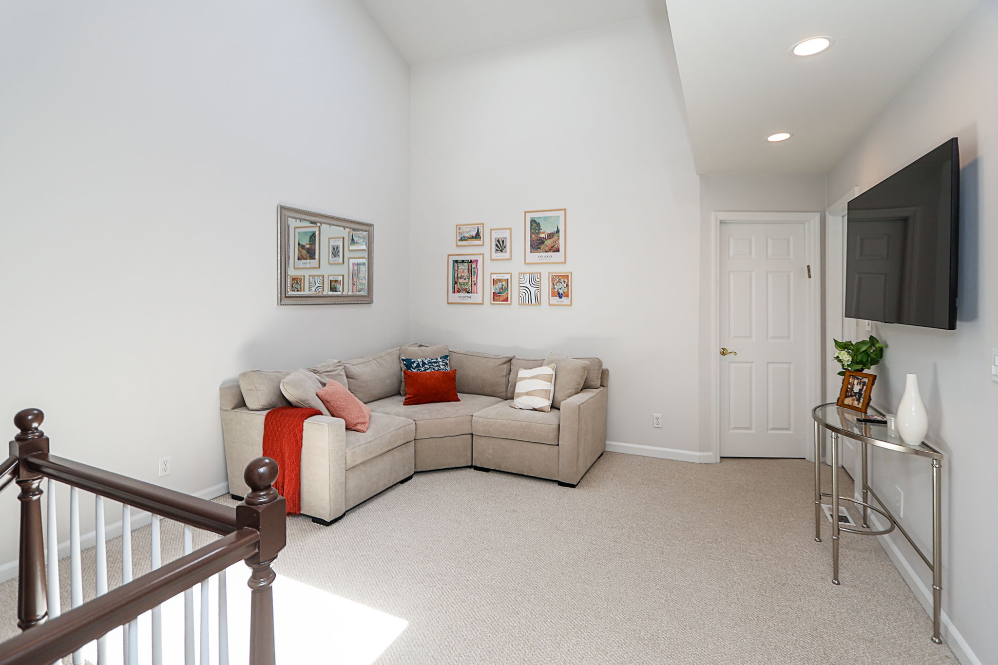 23-web-or-mls-52 Holiday Dr, Woodbury 21
