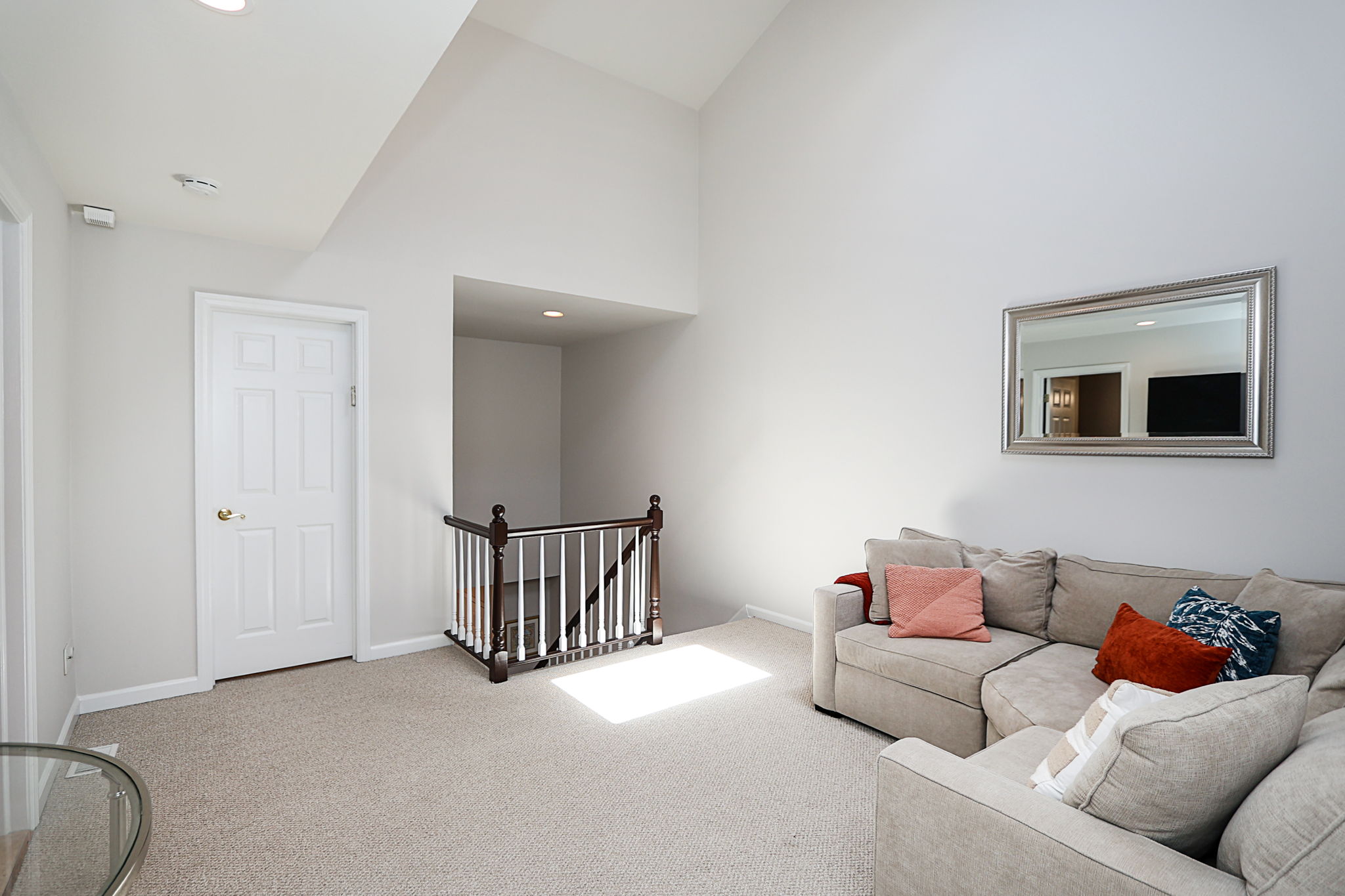 24-web-or-mls-52 Holiday Dr, Woodbury 22