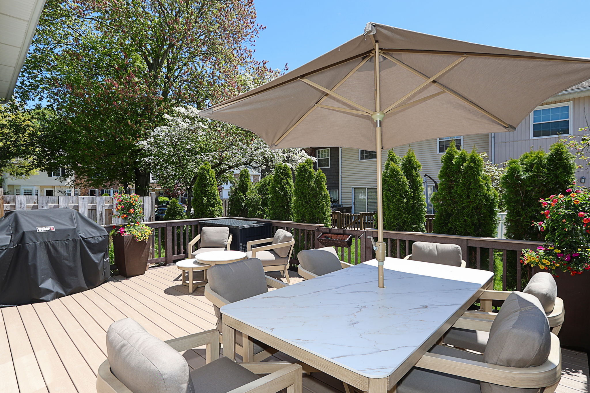 35-web-or-mls-52 Holiday Dr, Woodbury 33