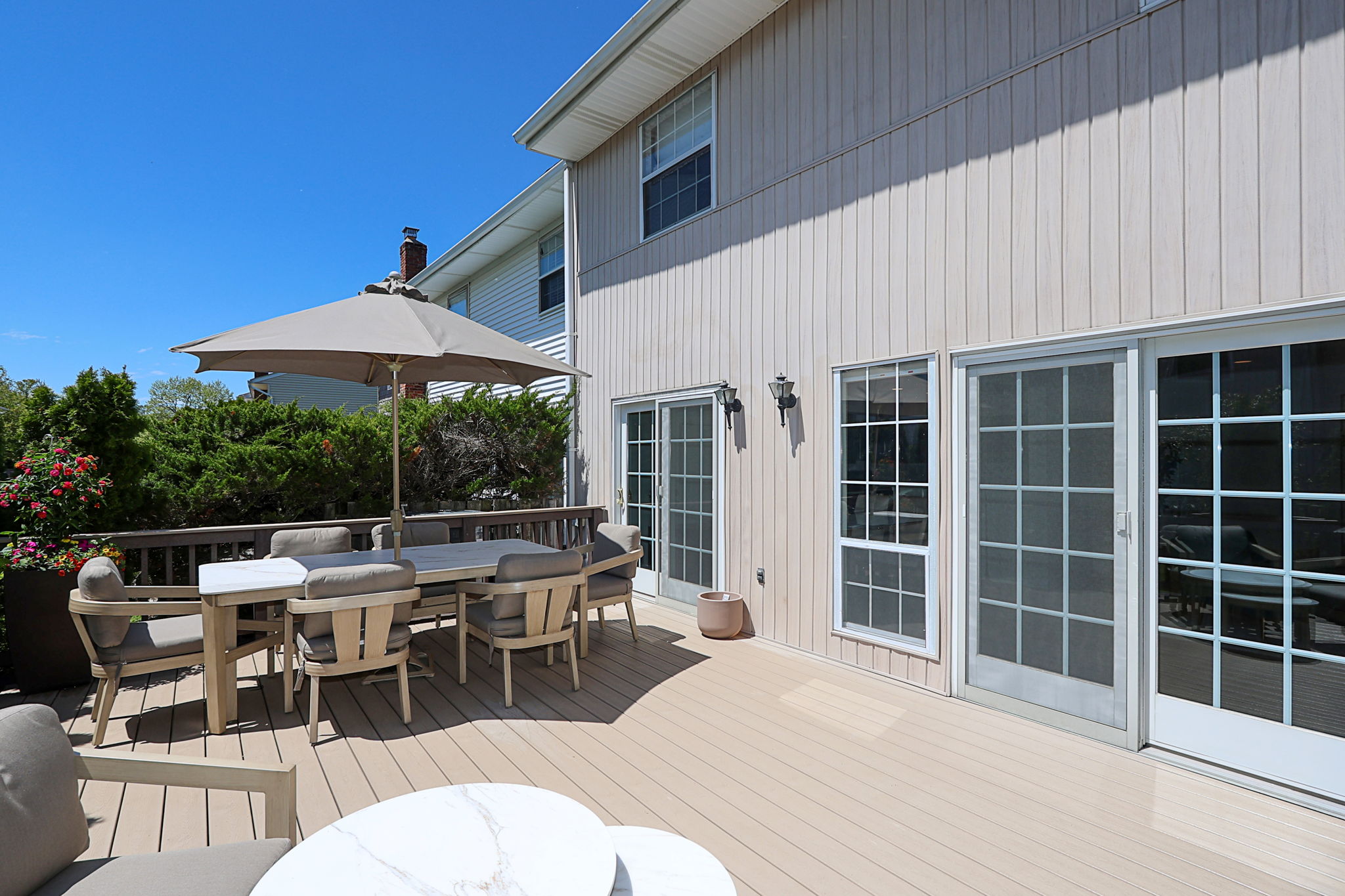 36-web-or-mls-52 Holiday Dr, Woodbury 34